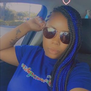 Meet your Posher, Ja'naye